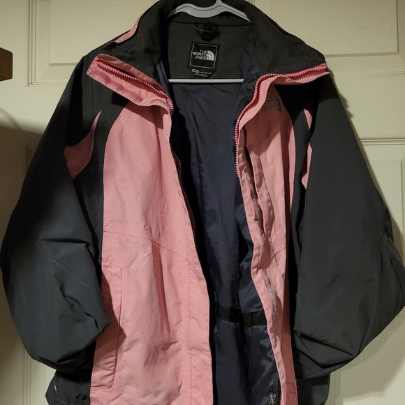 Womens North Face Spring Shell - Picture 2 of 6